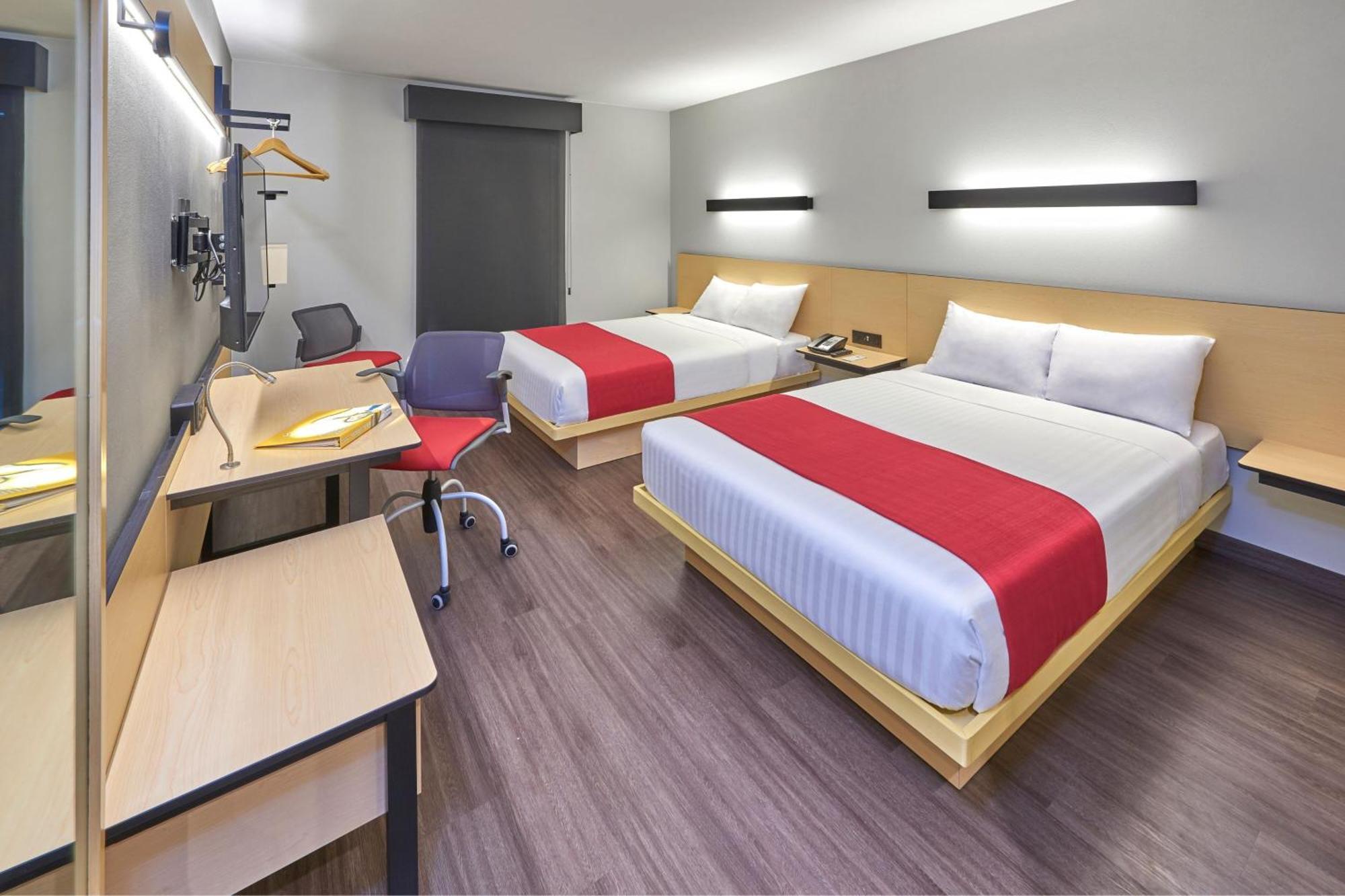 City Express By Marriott Comitan Buitenkant foto