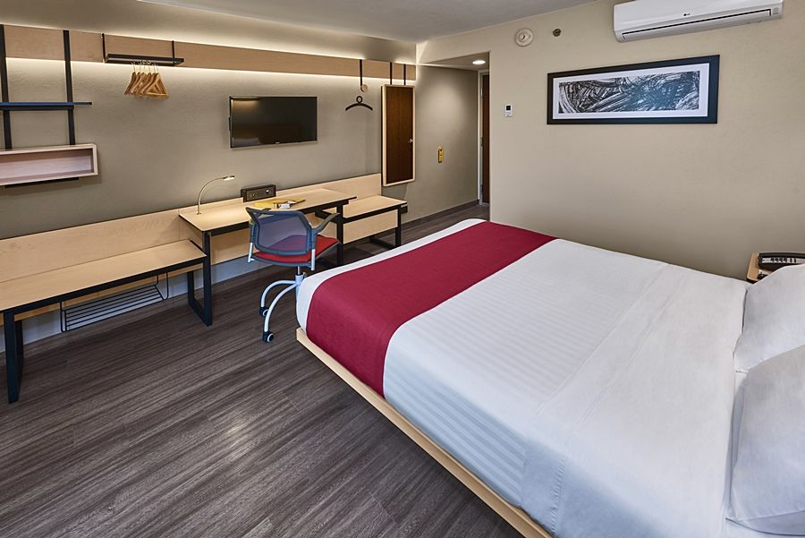 City Express By Marriott Comitan Buitenkant foto